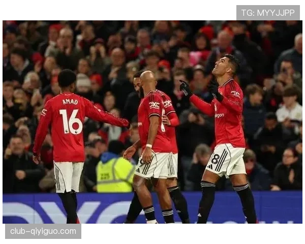 曼联锋线效率问题突出，近期表现波动对争冠形势产生影响