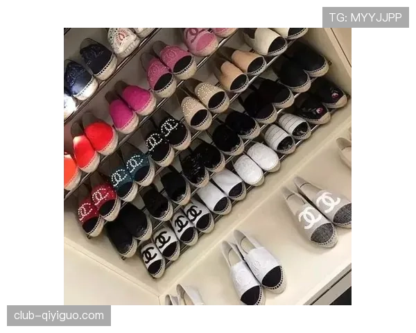 萨卡日常开销堪比小明星，鞋柜都快比衣橱夸张了吧？