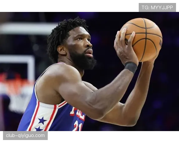 恩比德利用内线单打拉开差距，提升季后赛关键得分效率